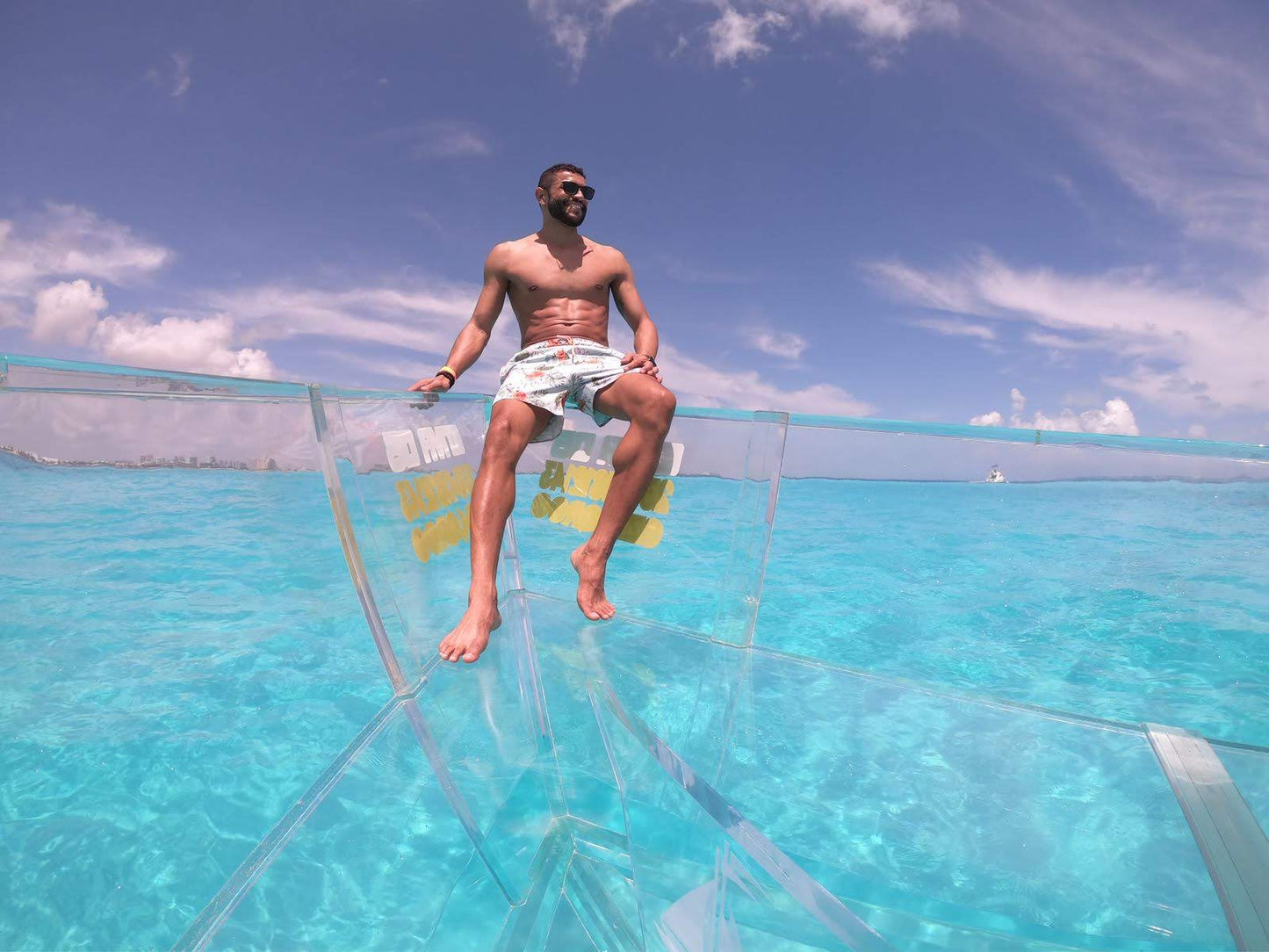 Clear Boat Tour in Cancun – Discover the Caribbean from a Crystal-Clear Perspective