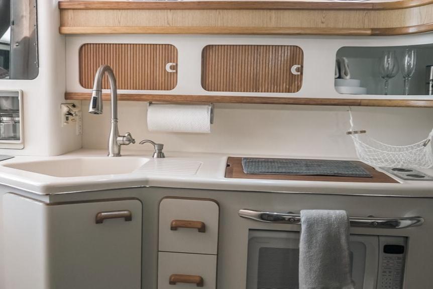 Yate Sea Ray 44ft en Cancún – Lujo, Confort y Mar Caribe en su Máxima Expresión