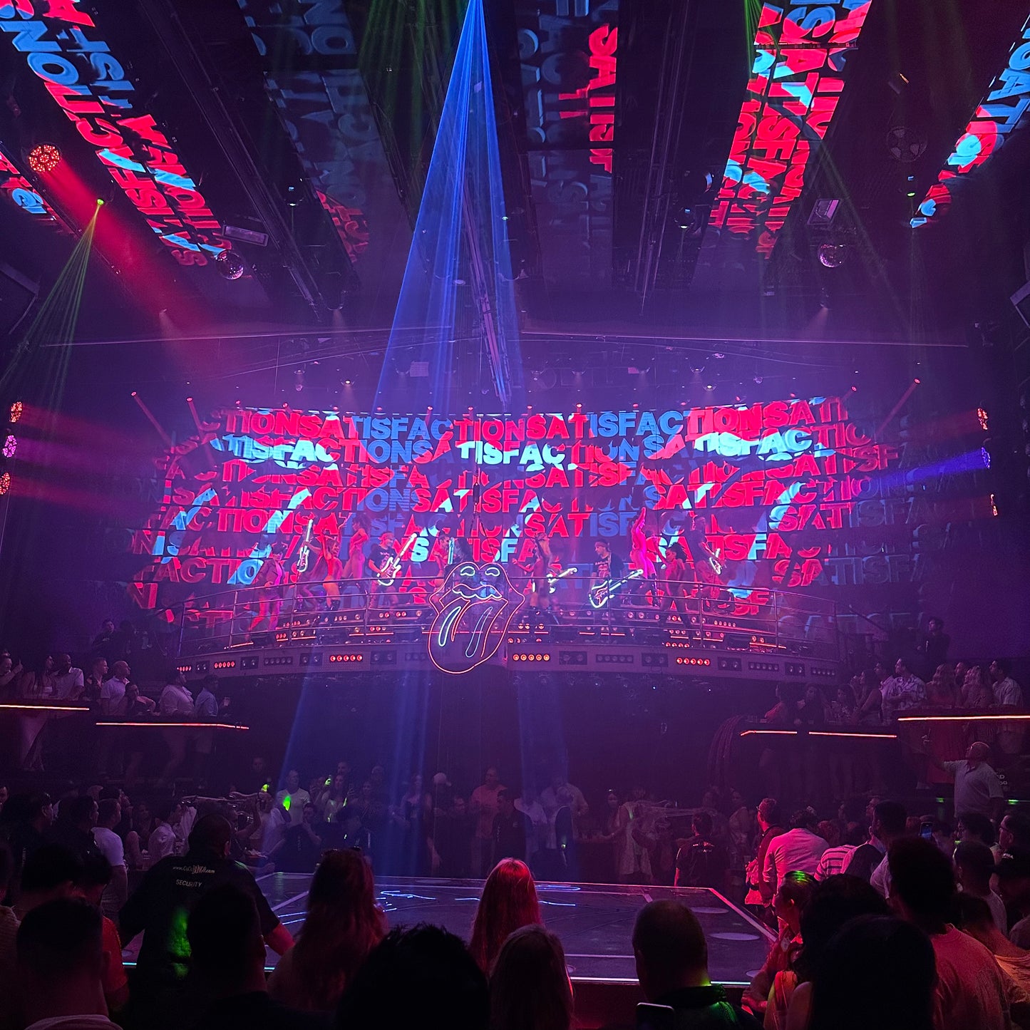 Coco Bongo Cancún – La Noche Más Espectacular del Caribe