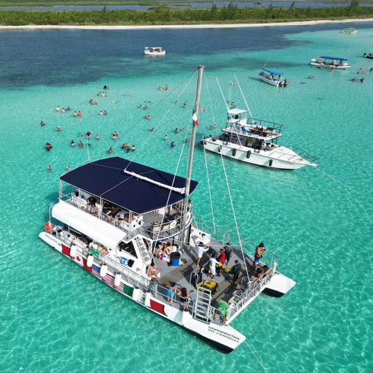 Party Boat Catamaran to El Cielo Cozumel – Snorkeling, Open Bar & Music