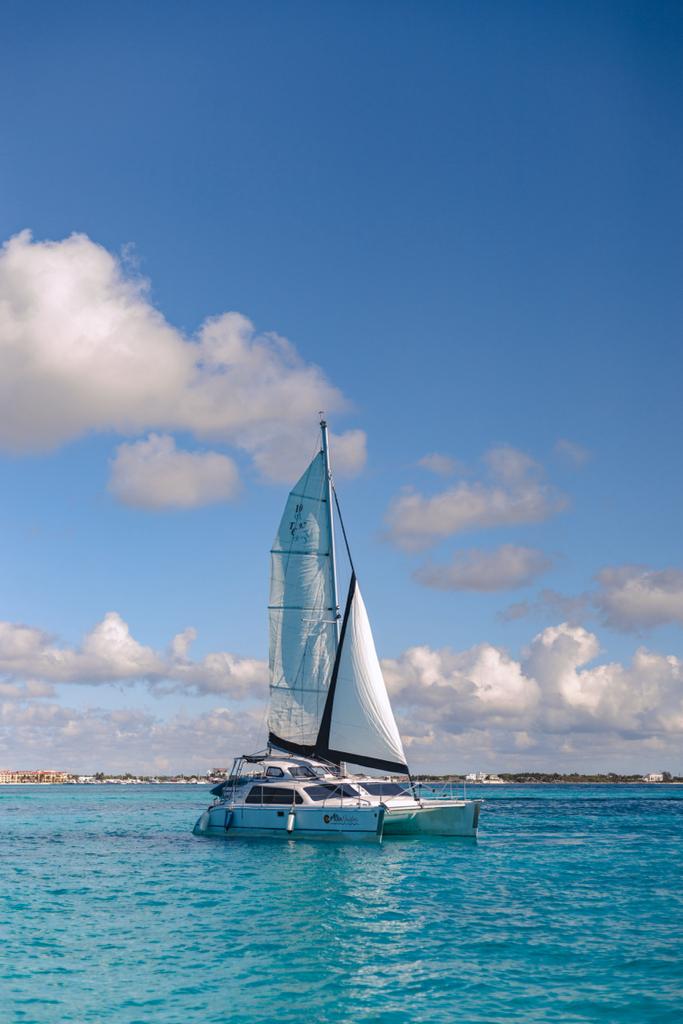 Catamaran to Isla Mujeres