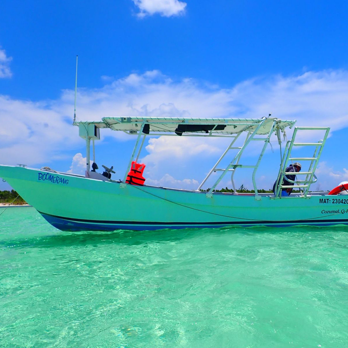 Private Boat to El Cielo Cozumel – Snorkeling, Reefs & Affordable Group Tour