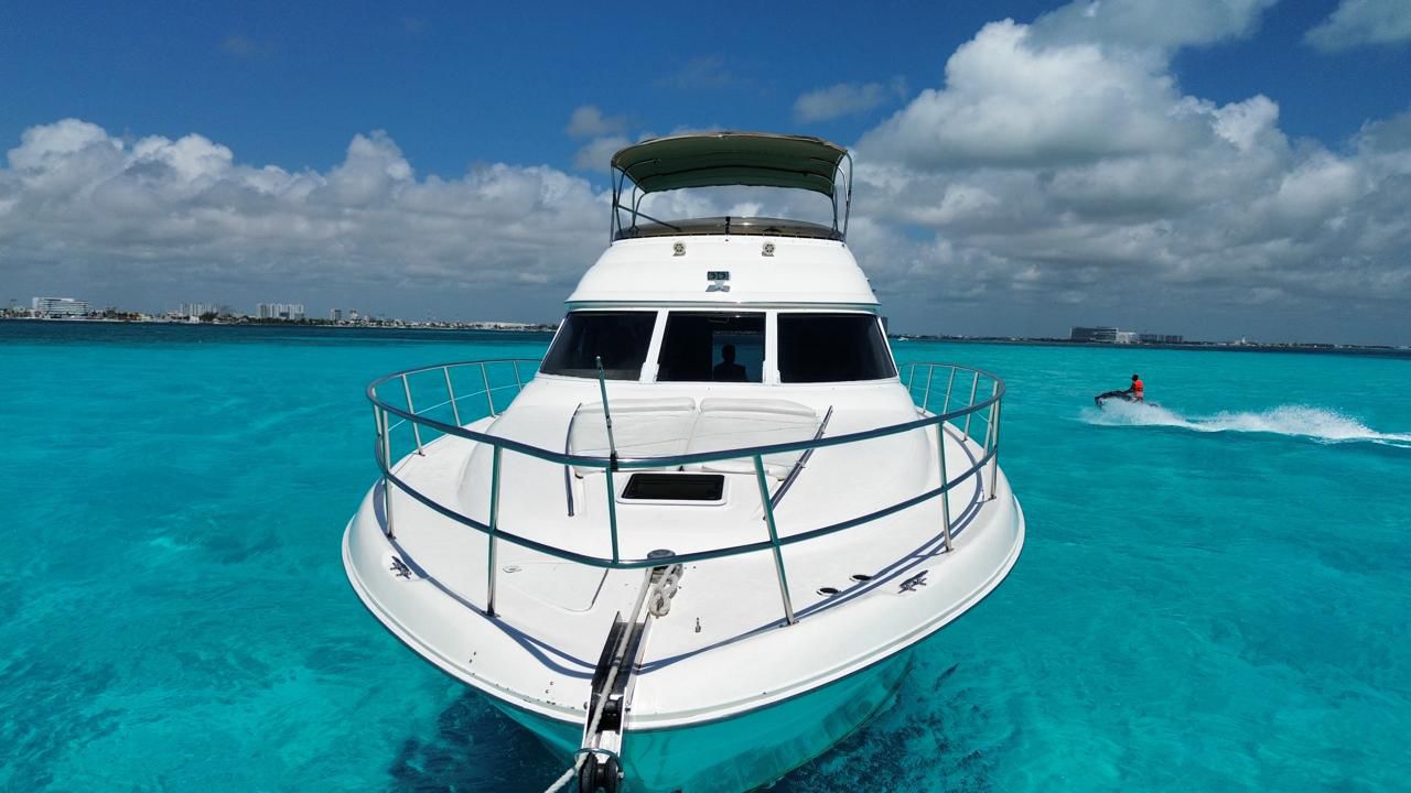 51ft Flybridge Yacht