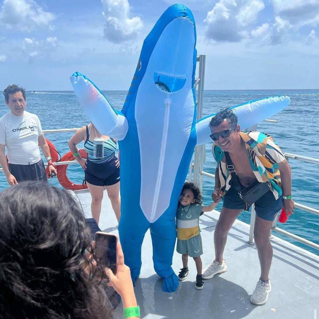 Party Boat Catamaran to El Cielo Cozumel – Snorkeling, Open Bar & Music