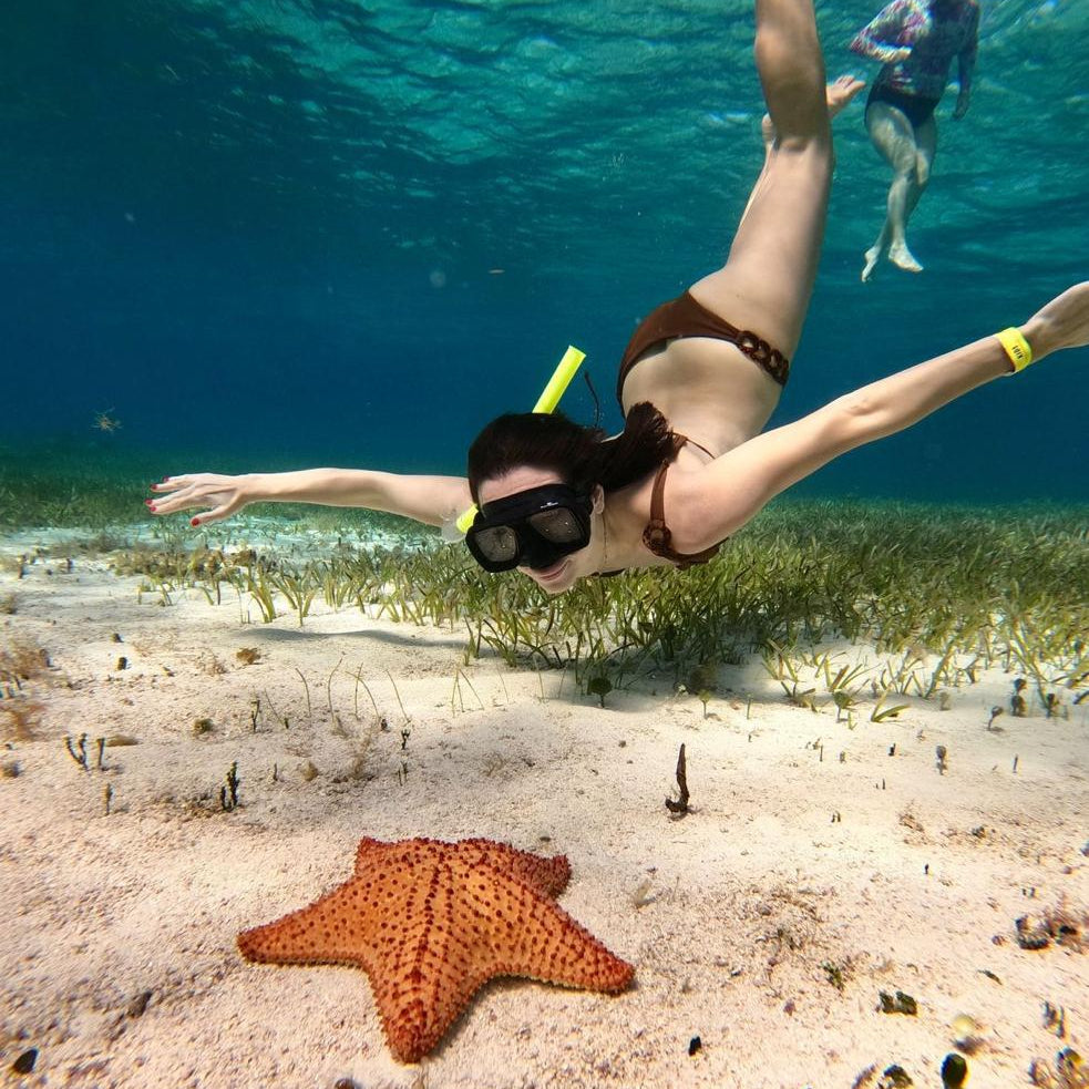 Party Boat Catamaran to El Cielo Cozumel – Snorkeling, Open Bar & Music